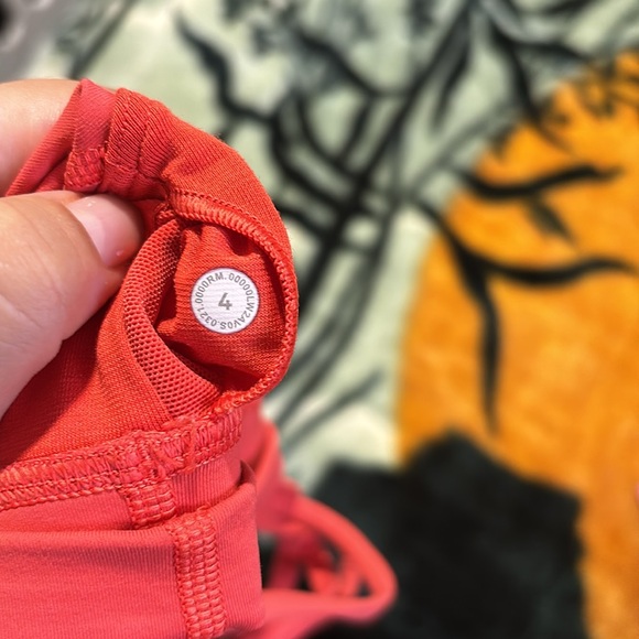 Lululemon sports bra 4 - Picture 3 of 3